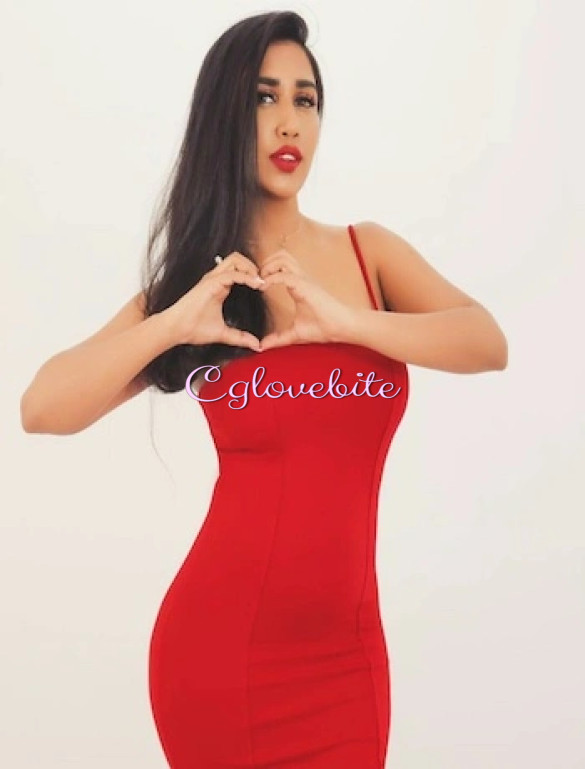 Call Girls in Vadodara Ignite with Radiant Desire